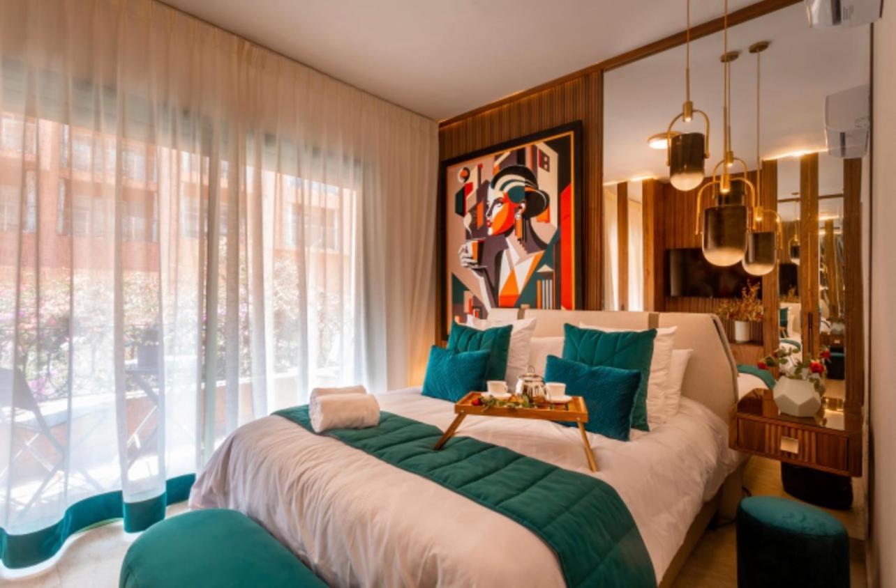 Logement De Luxe Avec Piscine, Hivernage Маракеш Екстериор снимка